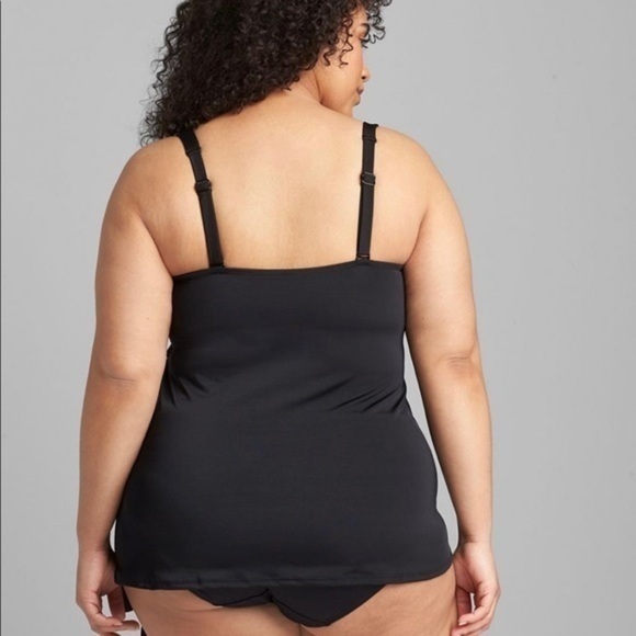 Fitted Faux-Wrap No-Wire Swim Tankini Top in Black - Picture 6 of 7